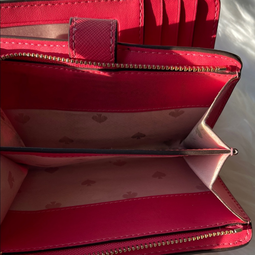 Kate Spade New York Staci Medium Compact Bifold Wallet - Picture 16 of 17